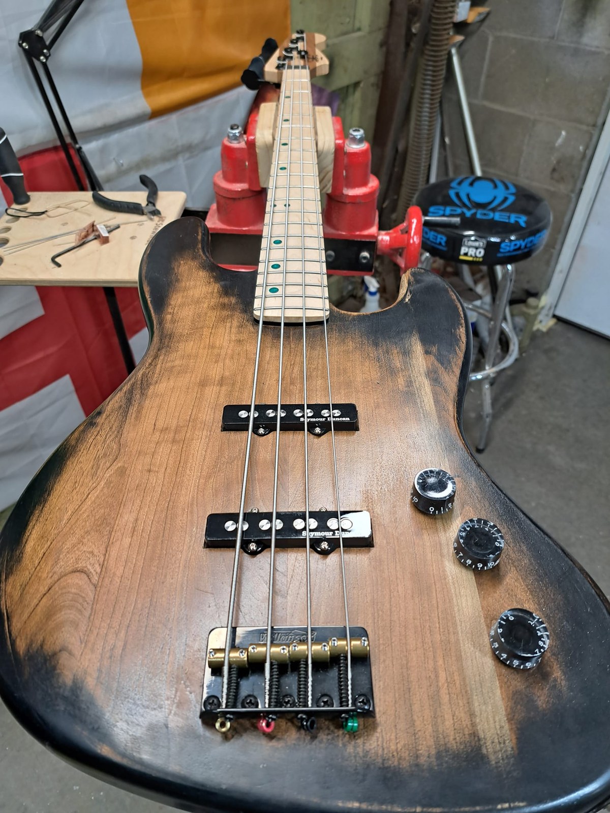 Char Lip Bass